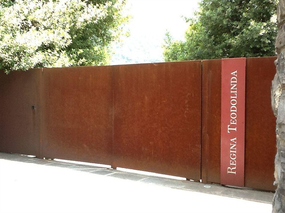 Regina Teodolinda Suites Laglio Exterior foto