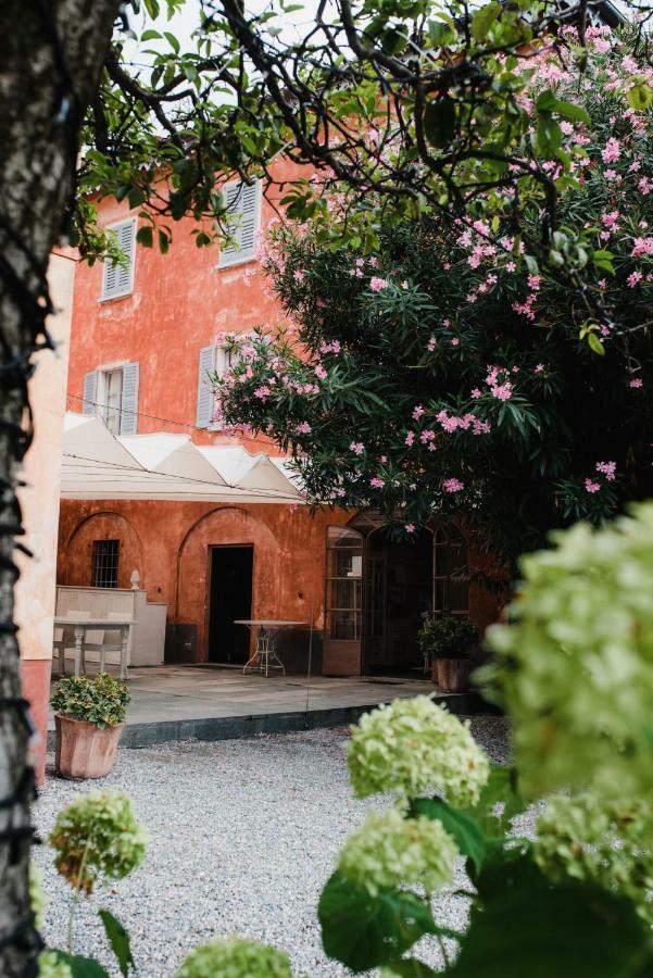 Regina Teodolinda Suites Laglio Exterior foto